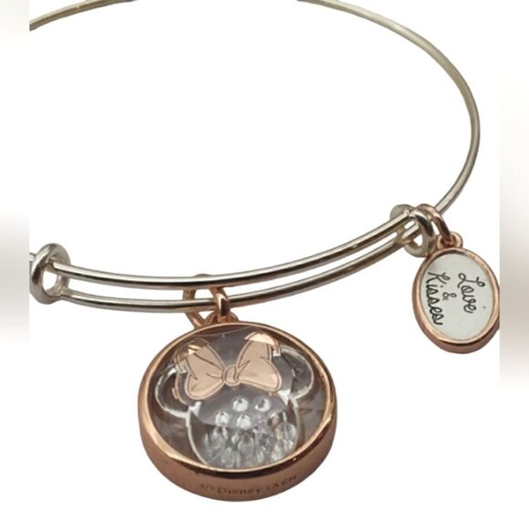 Minnie Mouse Disney Charm Bracelet Official Jewlery - Picture 3 of 13